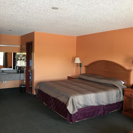 American Inn Cleburne Zewnętrze zdjęcie