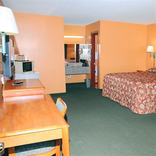 American Inn Cleburne Zewnętrze zdjęcie